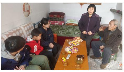 金坦公司团支部赴井陉矿区慰问困难儿童